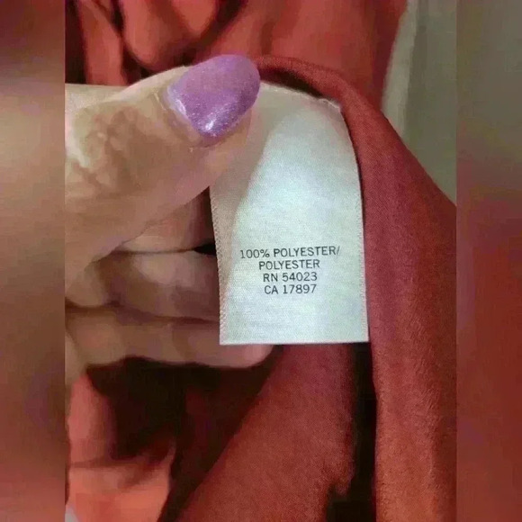 Banana Republic burnt orange tank top blouse with tie in front. Size XS - Picture 3 of 4